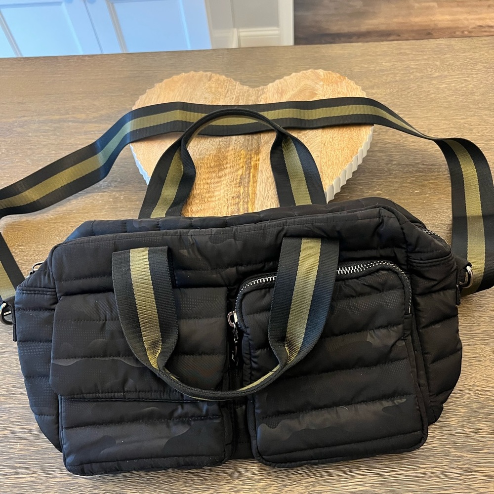 Think Rolyn black camo nylon bag
